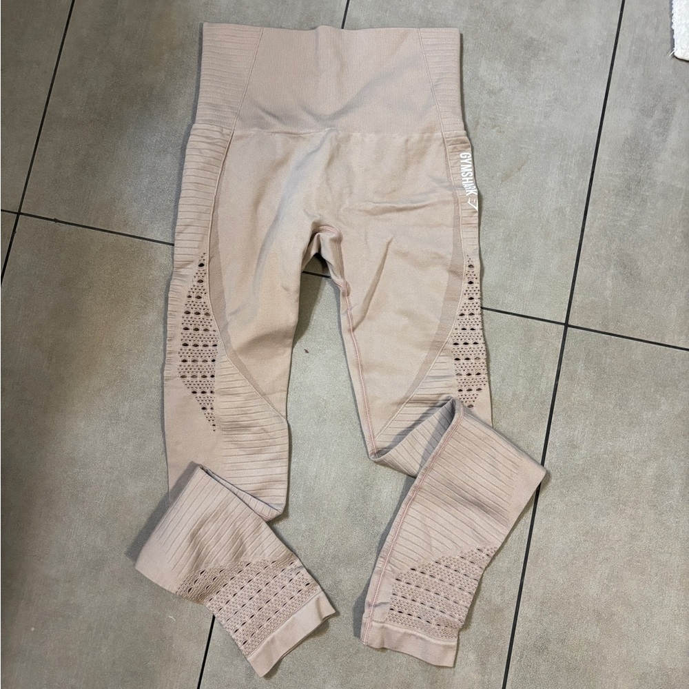 Gymshark compression Beige Leggings built in underwear. Washed never worn small